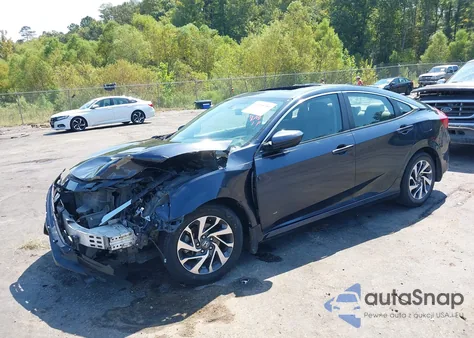 2017 Honda Civic Ex z USA, uszkodzony, nr VIN 19XFC2F70HE034329